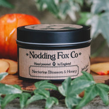 Load image into Gallery viewer, Nectarine Blossom & Honey scented Candle (150g)