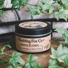 Load image into Gallery viewer, Cosy Blankets & Winter Musk scented Candle (150g)